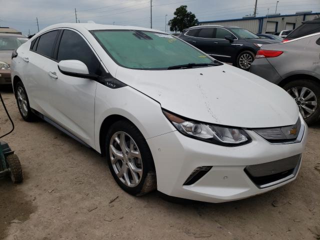 VIN 1G1RB6S5XHU149820 2017 Chevrolet Volt, Premier no.1