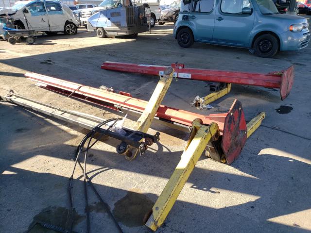 Salvage cars for sale from Copart Hayward, CA: 2002 Utility Lift