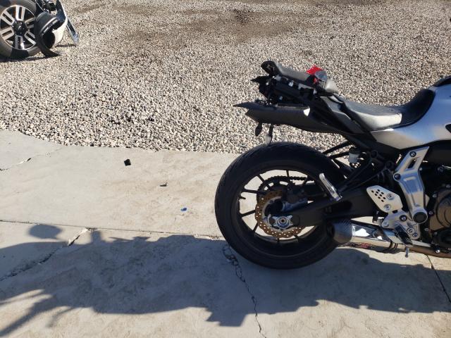2017 YAMAHA FZ07 JYARM06E0HA013055