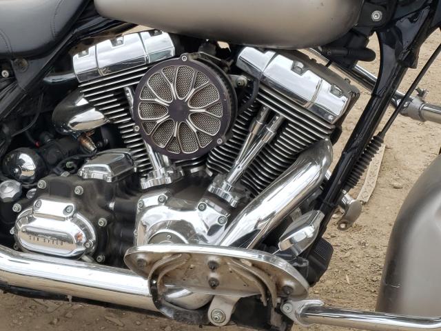2007 HARLEY-DAVIDSON FLHX 1HD1KB4177Y621176