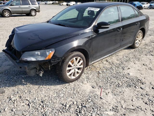 2013 VOLKSWAGEN PASSAT 1VWAP7A3XDC057096