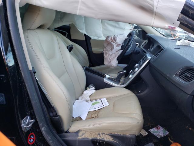 2017 VOLVO V60 CROSS YV440MWK9H1040078