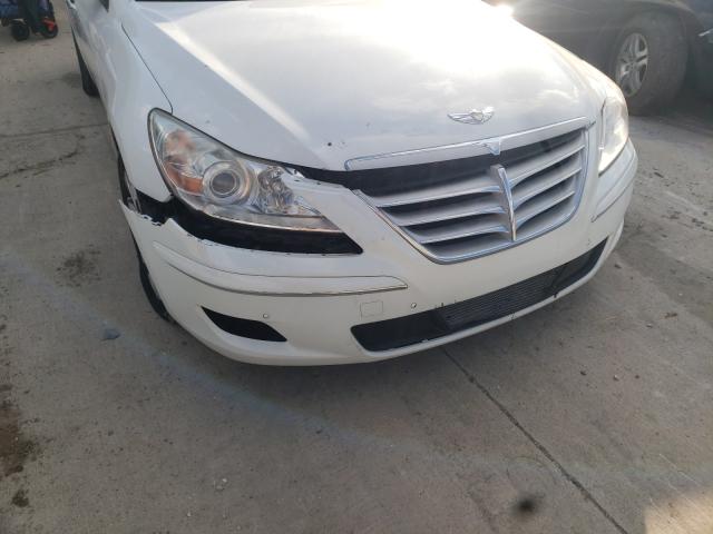 2011 HYUNDAI GENESIS 4. KMHGC4DF6BU114149