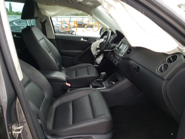 2015 VOLKSWAGEN TIGUAN S WVGAV7AX3FW601446