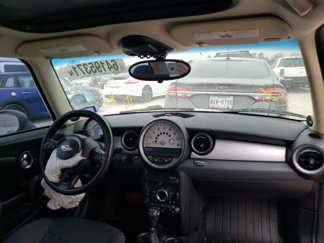 2011 MINI COOPER CLU WMWZF3C51BT187715