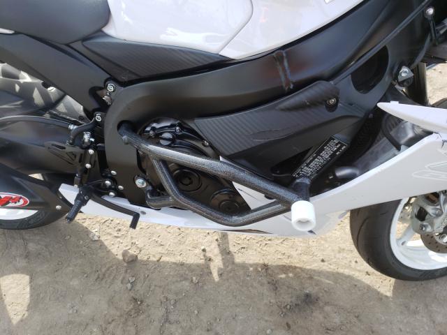 2019 SUZUKI GSX-R600 JS1GN7FA5K7100138