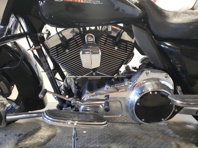 2010 HARLEY-DAVIDSON FLHX 1HD1KB410AB604486