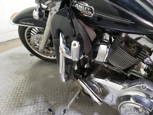 2009 HARLEY-DAVIDSON FLHTCU 1HD1FC4199Y670182