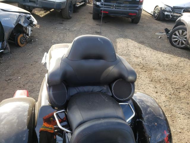 2017 HARLEY-DAVIDSON FLHTCUTG T 1HD1MAD13HB860264