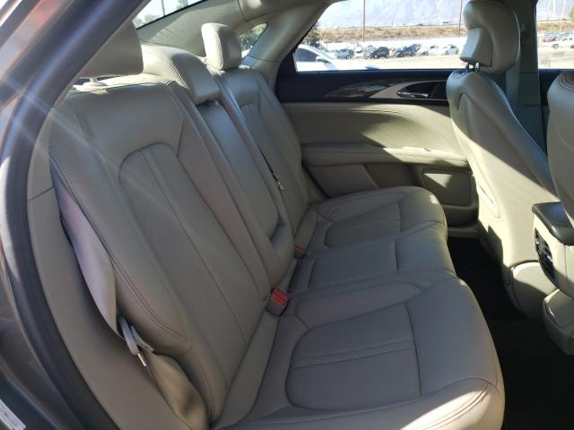 2017 LINCOLN MKZ RESERV 3LN6L5E9XHR613837