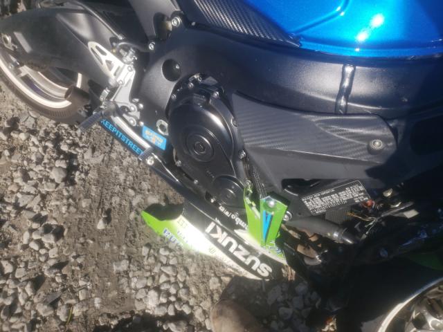 2013 SUZUKI GSX-R600 JS1GN7FA1D2101724