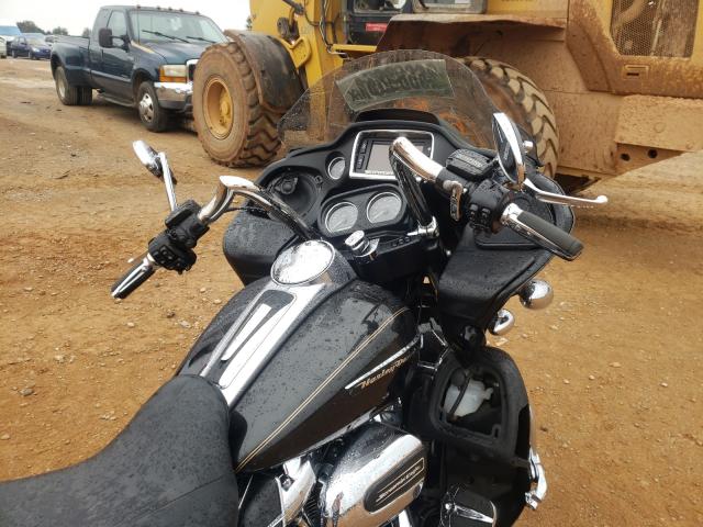 2017 HARLEY-DAVIDSON FLTRU 1HD1KGD11HB634779