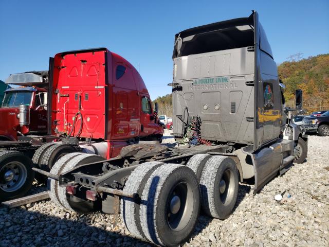 3HSDZAPR8JN046998 International Lt625 2018. Фото: 3