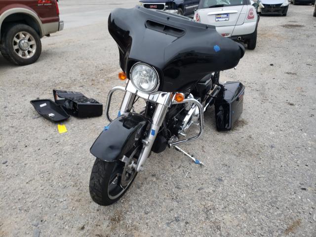 2019 HARLEY-DAVIDSON FLHX 1HD1KBC16KB662296