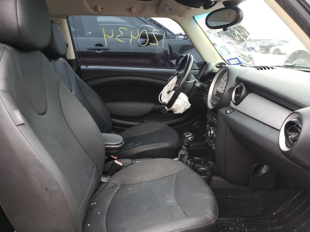 2011 MINI COOPER CLU WMWZF3C51BT187715
