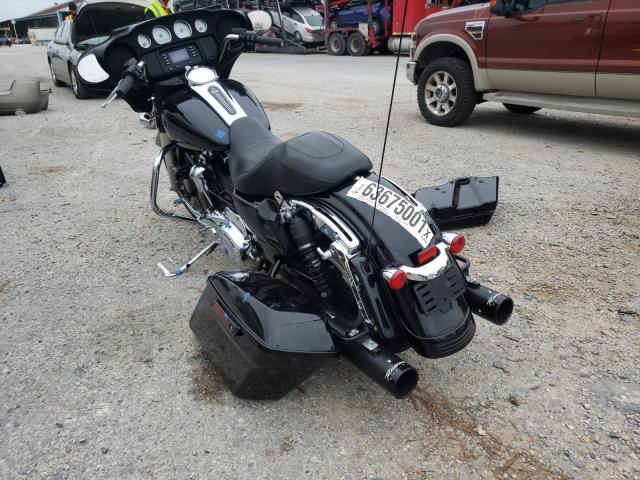 2019 HARLEY-DAVIDSON FLHX 1HD1KBC16KB662296