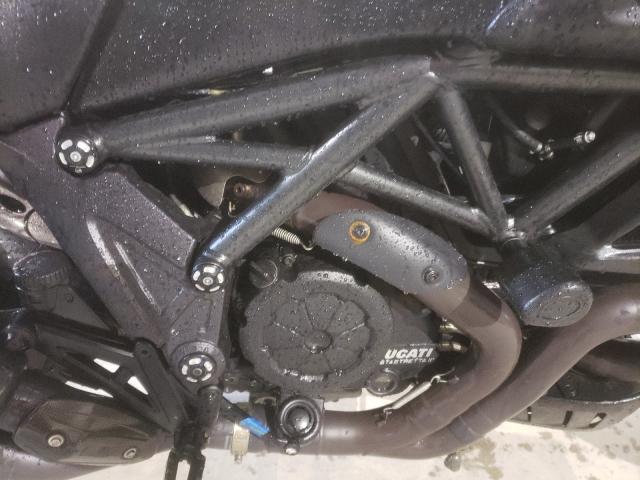 2013 DUCATI DIAVEL ZDM13BLW5DB015373
