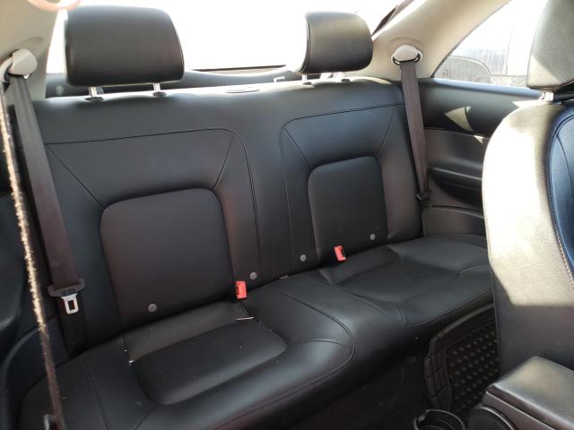 2010 VOLKSWAGEN NEW BEETLE 3VWPG3AG4AM020397