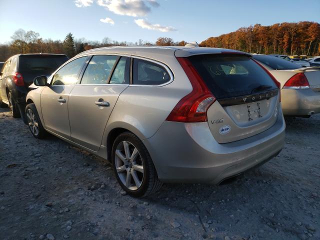 2017 VOLVO V60 PREMIE YV140MSK8H1360351