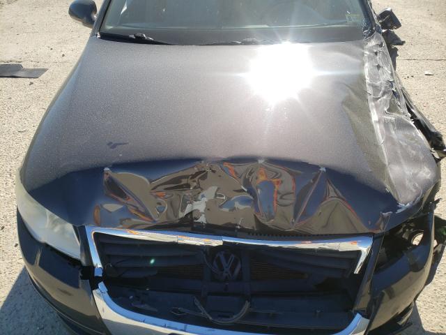 2010 VOLKSWAGEN PASSAT KOM WVWJM7AN0AE071862