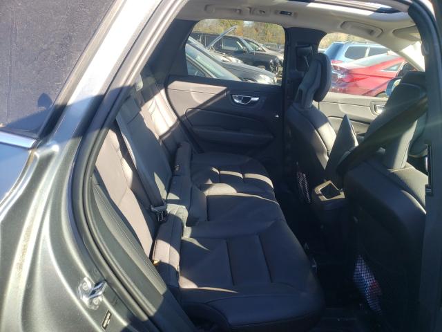 2018 VOLVO XC60 T6 MO YV4A22RK7J1037540