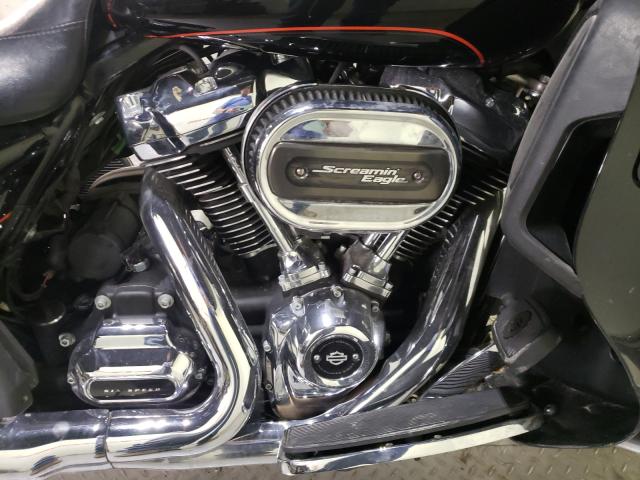 2019 HARLEY-DAVIDSON FLTRU 1HD1KGF18KB614940