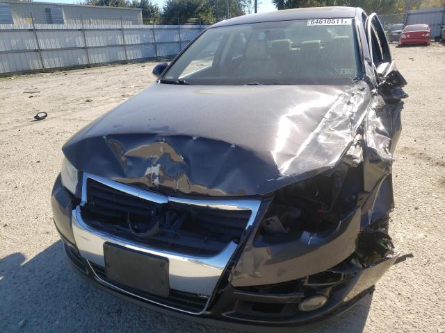 2010 VOLKSWAGEN PASSAT KOM WVWJM7AN0AE071862