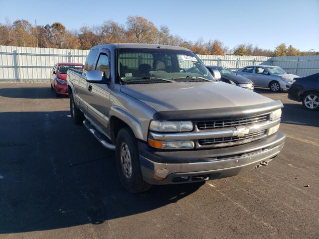 Salvage cars for sale at Assonet, MA auction: 2002 Chevrolet Silverado