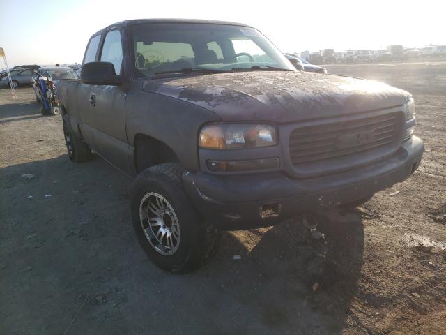 Salvage cars for sale from Copart San Diego, CA: 2001 GMC New Sierra