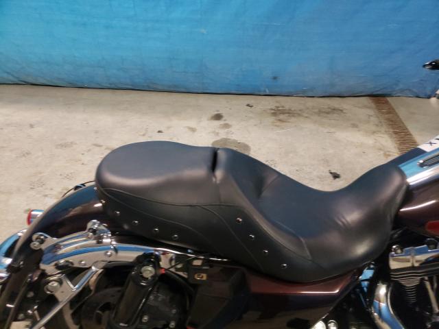2010 HARLEY-DAVIDSON FLHX 1HD1KB415AB627911