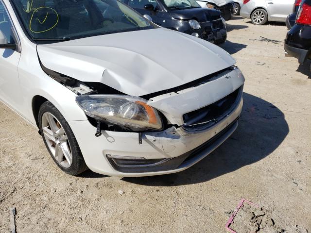 2015 VOLVO V60 PREMIE YV140MEB8F1207025