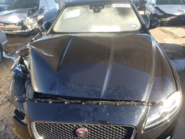2019 JAGUAR XF PREMIUM SAJBD4GX6KCY77294
