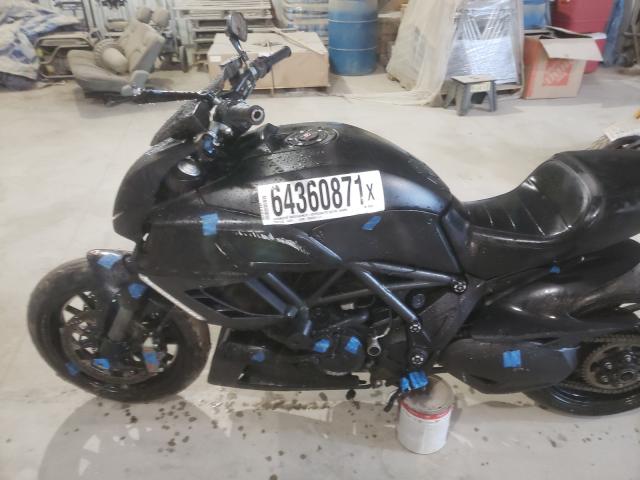 2013 DUCATI DIAVEL ZDM13BLW5DB015373