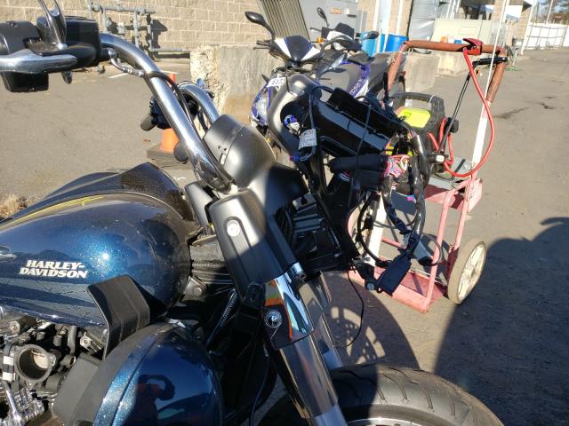 2016 HARLEY-DAVIDSON FLTRU 1HD1KGL15GB689610