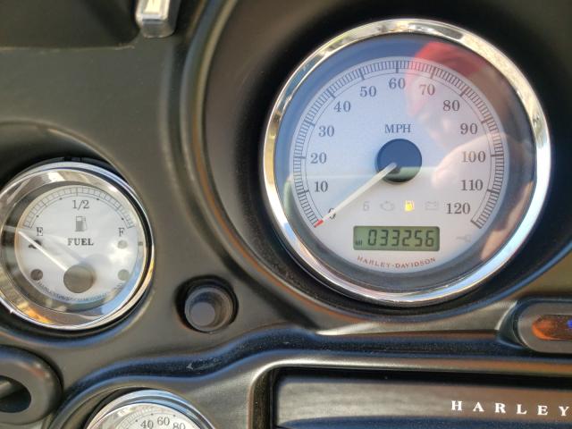2010 HARLEY-DAVIDSON FLHX 1HD1KB415AB627911