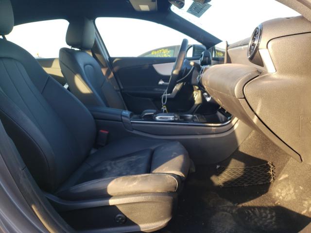 2019 MERCEDES-BENZ A 220 4MAT WDD3G4FB8KW028630