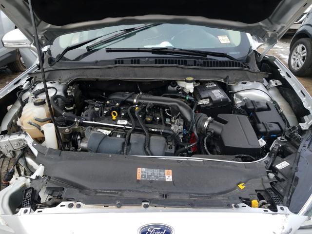 3FA6P0D92KR184686 Ford Fusion Titanium