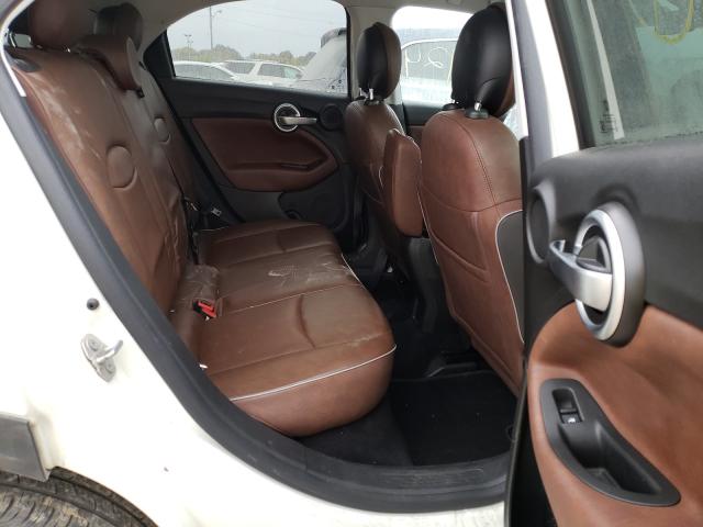 2017 FIAT 500X ZFBCFYCB0HP523600