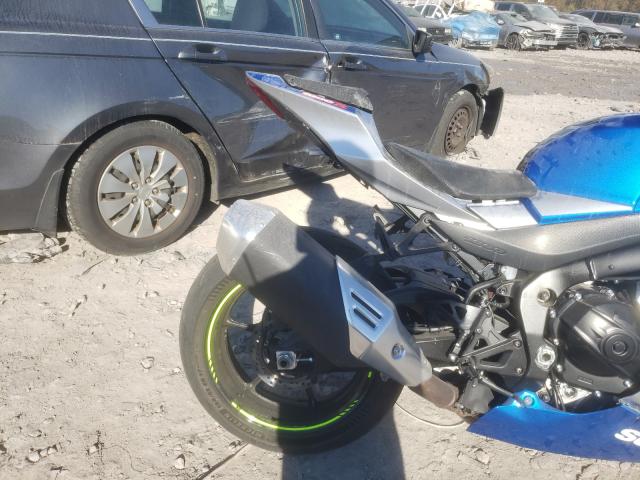2021 SUZUKI GSX-R1000 JS1DM11H4M7100156