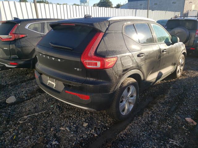 2021 VOLVO XC40 T5 MO YV4162UK7M2561281