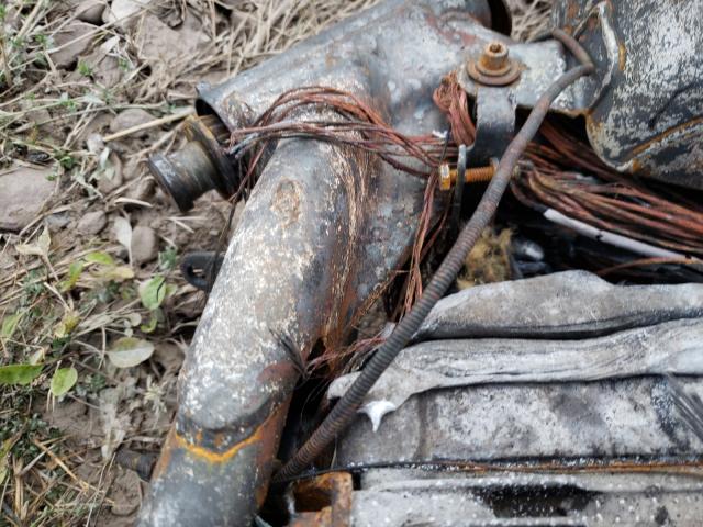 2000 HARLEY-DAVIDSON XL883 HUGG 1HD4CEM14YK135957