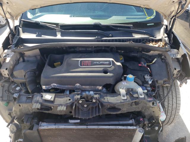2014 FIAT 500L TREKK ZFBCFADH9EZ029326