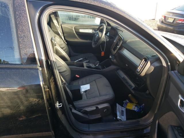 2021 VOLVO XC40 T5 MO YV4162UK7M2561281
