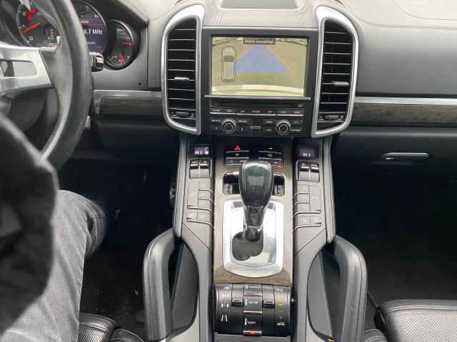 2011 PORSCHE CAYENNE TU WP1AC2A24BLA82404