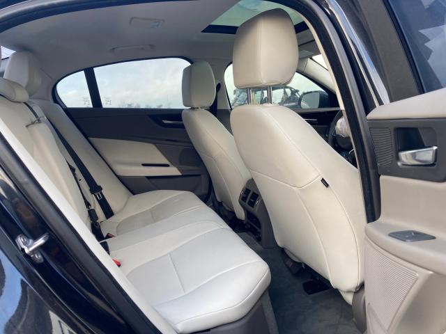 2017 JAGUAR XE SAJAR4BG4HA973336