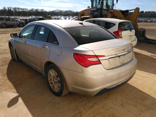 2011 CHRYSLER UK 1C3BC4FB8BN545566