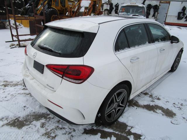 2019 MERCEDES-BENZ A 250 4MAT WDD3F4HB4KJ096162