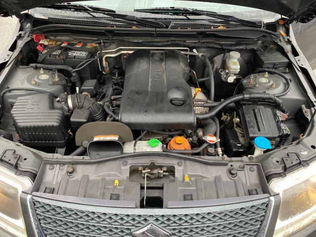 2011 SUZUKI GRAND VITA JS3TD0D29B4100902