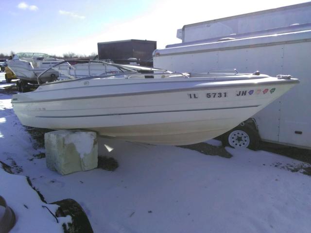 Salvage boats for sale at Elgin, IL auction: 2000 Bayliner Boat Only