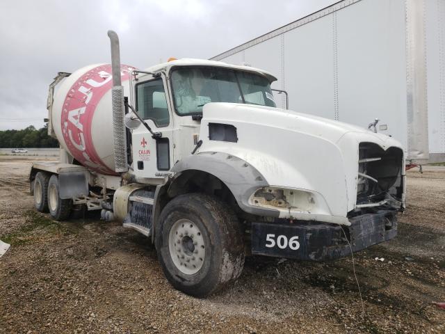 Salvage cars for sale from Copart Greenwell Springs, LA: 2015 Mack 800 GU800